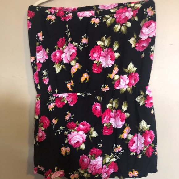 Floral print romper ☀️ - Picture 4 of 6